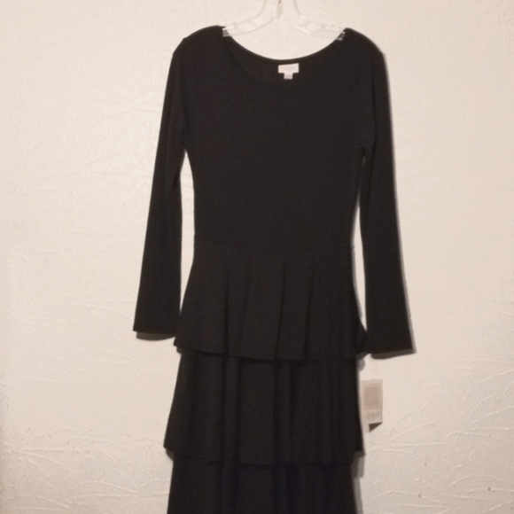 LuLaRoe Dresses & Skirts - LuLaRoe GEORGIA DRESS